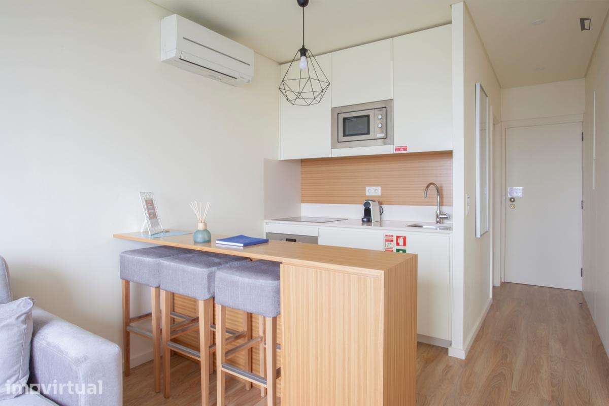 Apartamento com 1 quartos - localizado em Santo Ildefonso Porto - Grande imagem: 4/15
