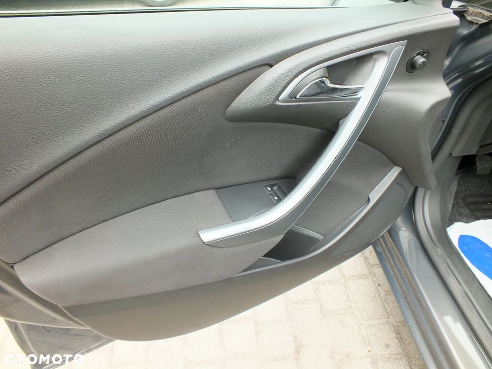 Opel Astra - 19