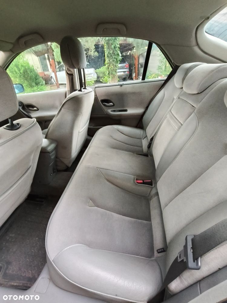 Renault Laguna 1.9 dCi Privilege - 8