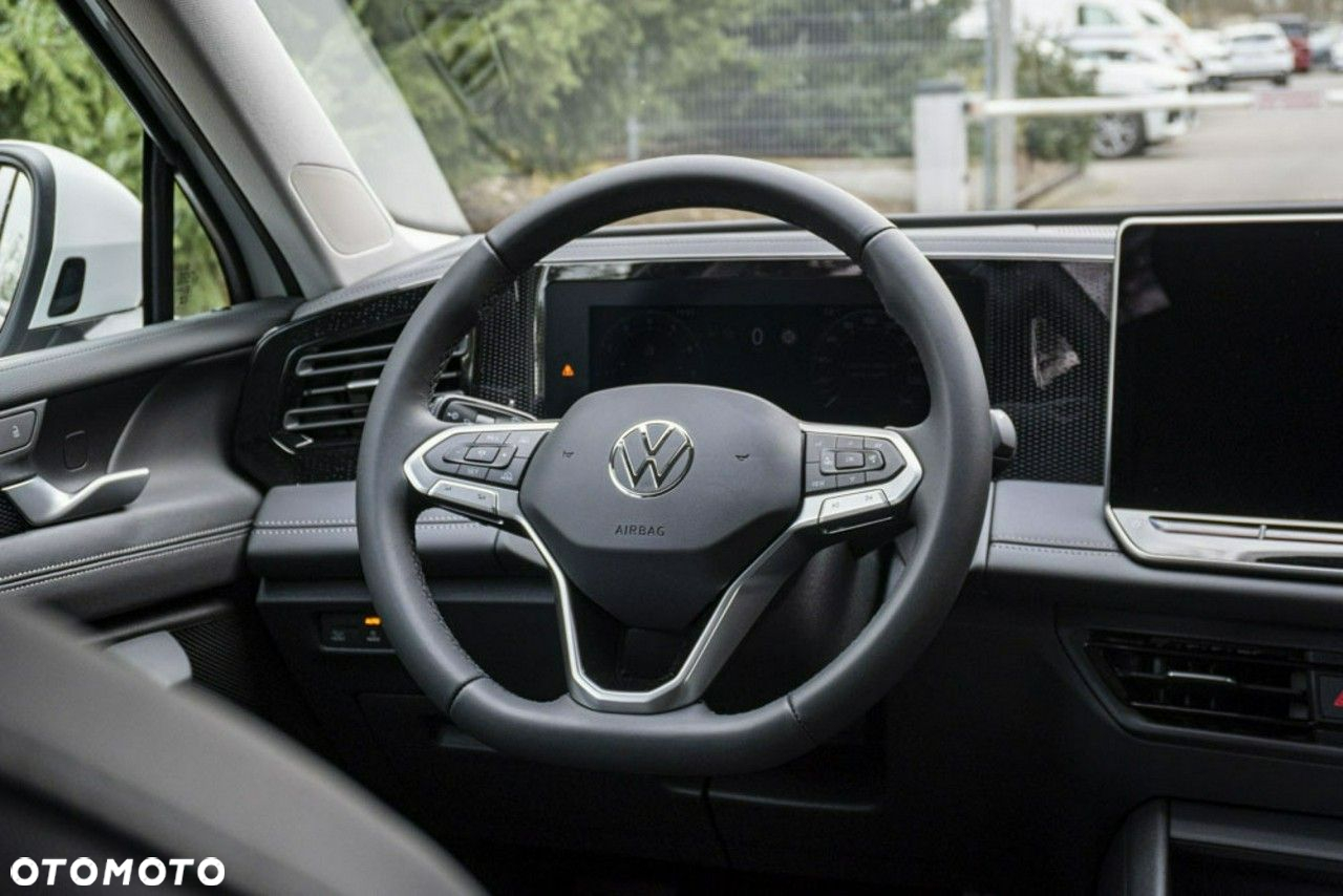Volkswagen Tiguan - 20