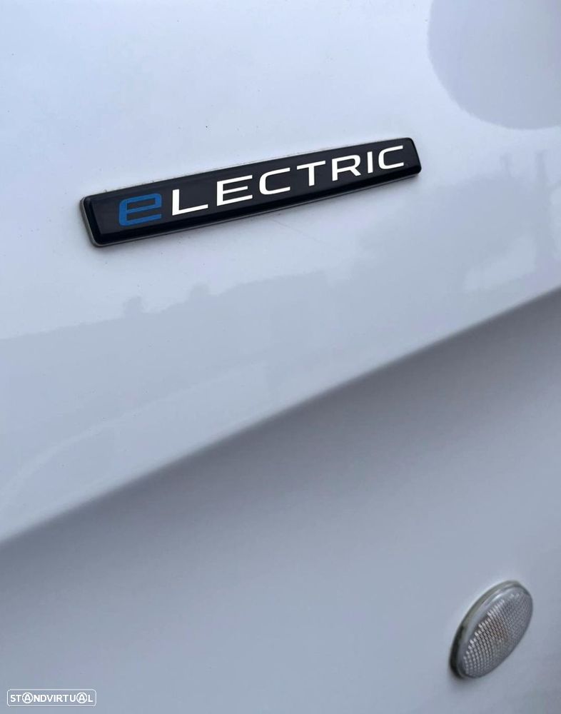 Mercedes-Benz eVito 111/32 - 6