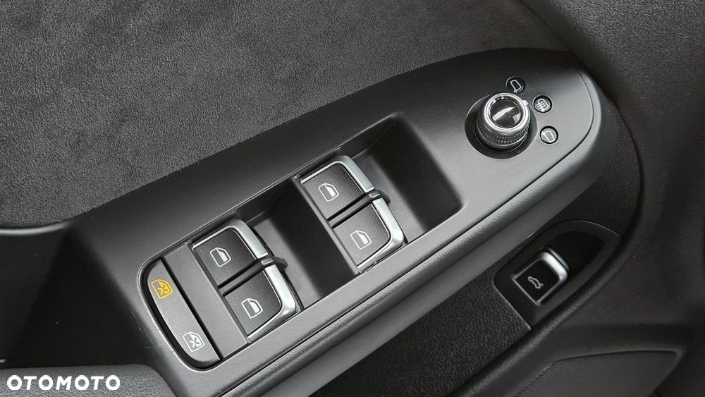 Audi A4 Avant 2.0 TDI DPF clean diesel S line Sportpaket - 36