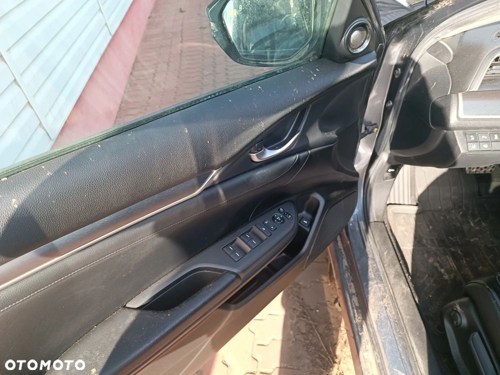 Honda Civic 1.5 T Executive CVT - 13