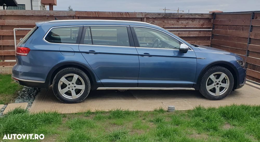 Volkswagen Passat Alltrack 2.0 TDI DSG 4Motion - 1