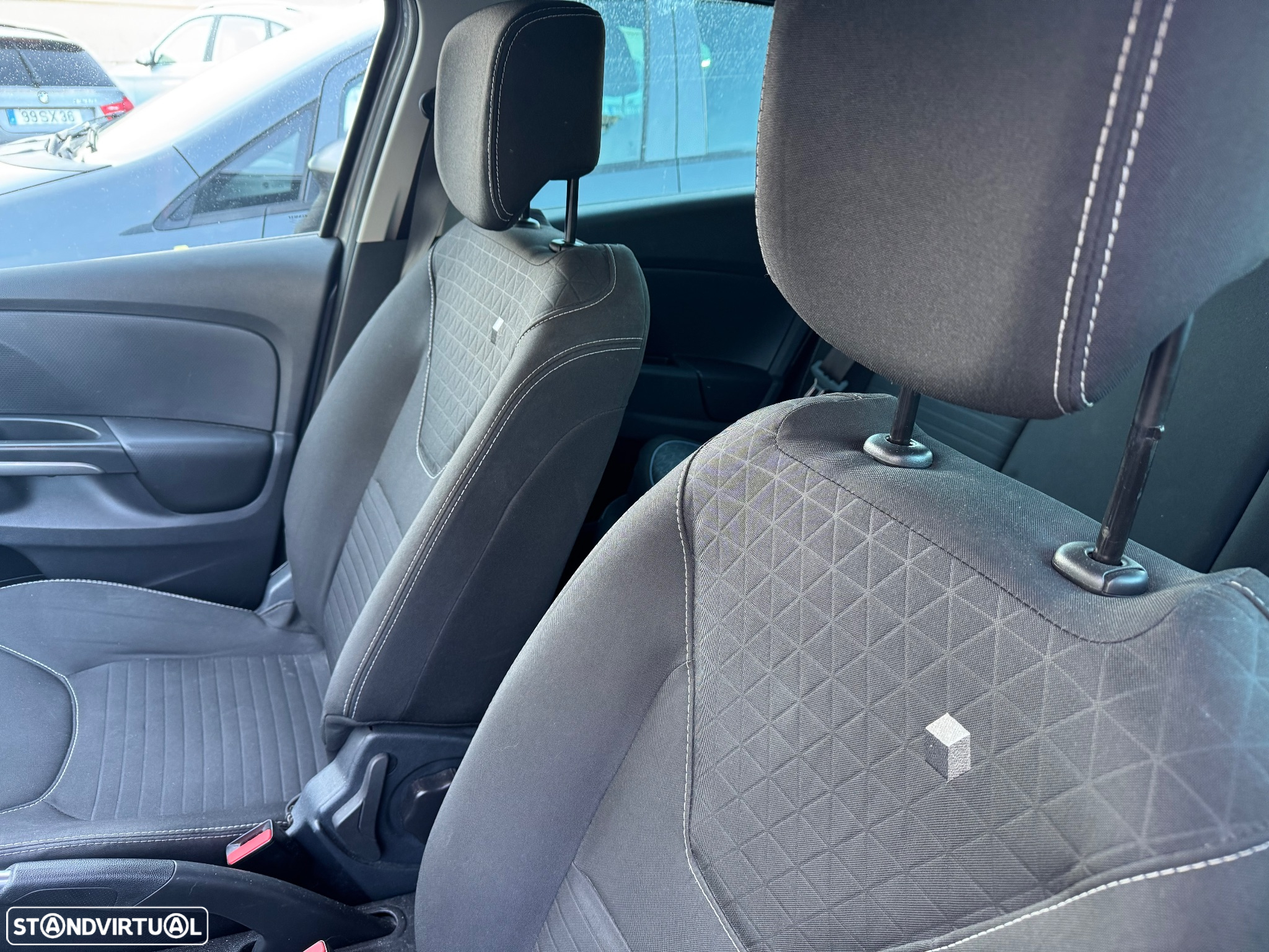 Renault Clio Sport Tourer 1.5 dCi Limited - 9