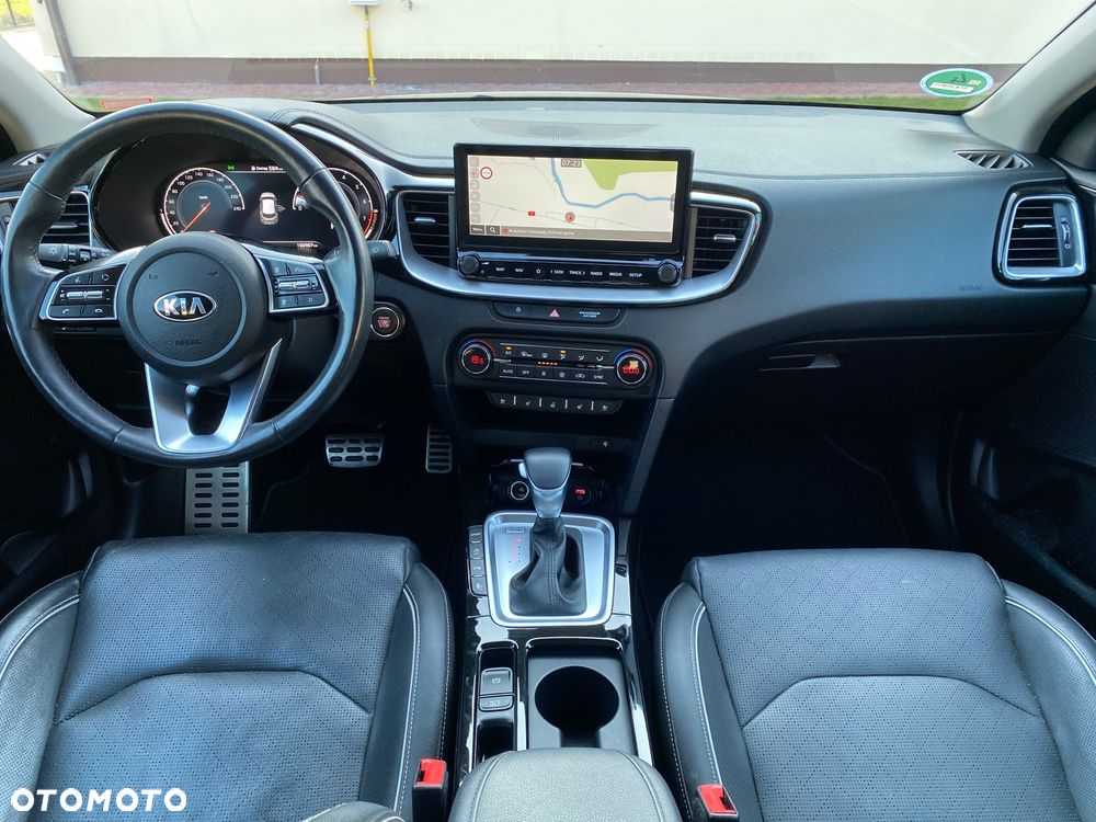 Kia XCeed 1.6 T-GDI OPF DCT7 PLATINUM - 16