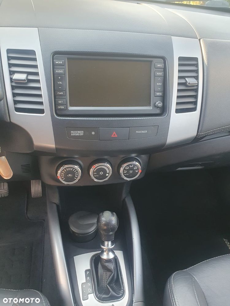 Peugeot 4007 2.2HDi Platinum Euro5 - 15