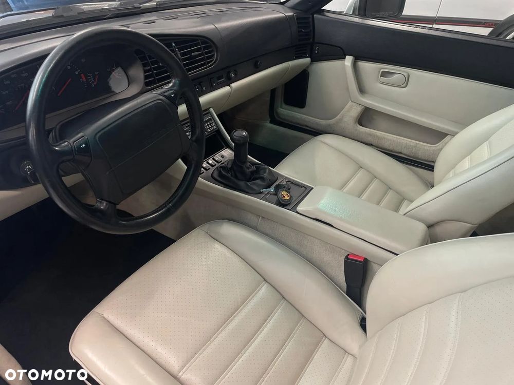 Porsche 944 3.0 S2 Cabriolet - 25