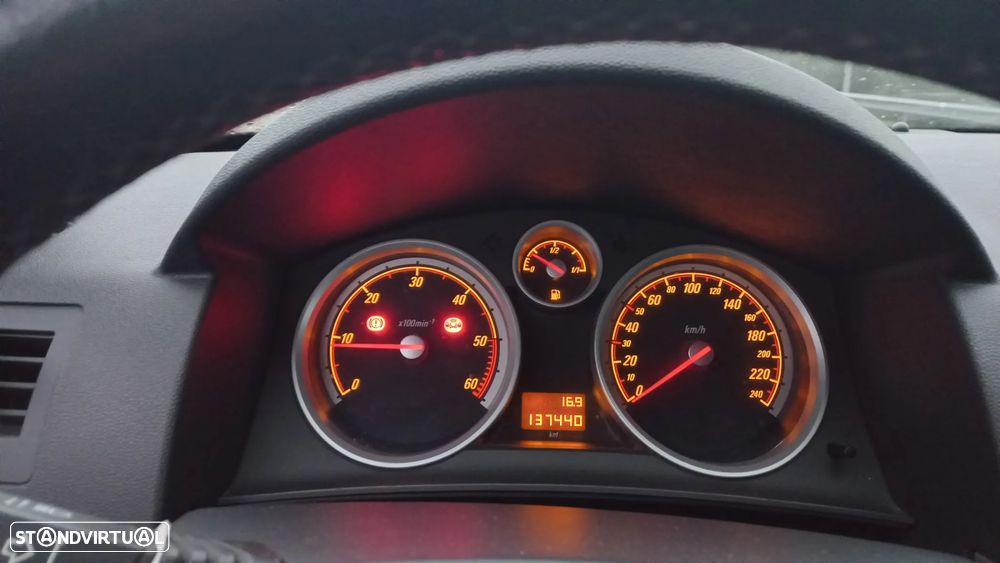 Opel Astra GTC 1.7 CDTi - 6