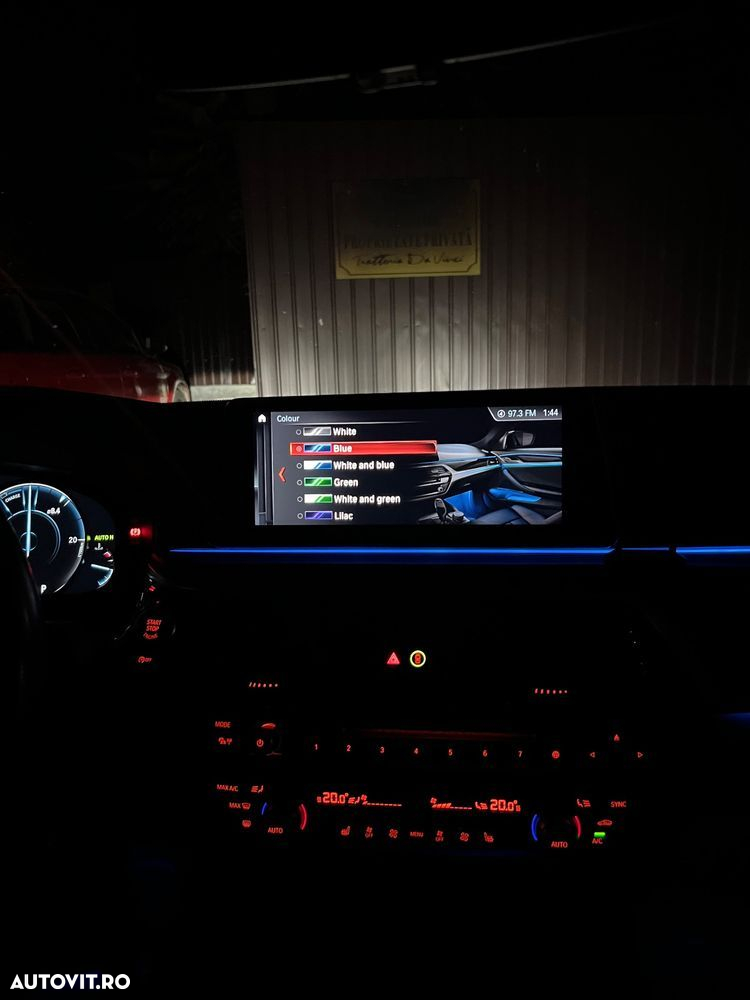 BMW Seria 5 520d xDrive Aut. Luxury Line - 14
