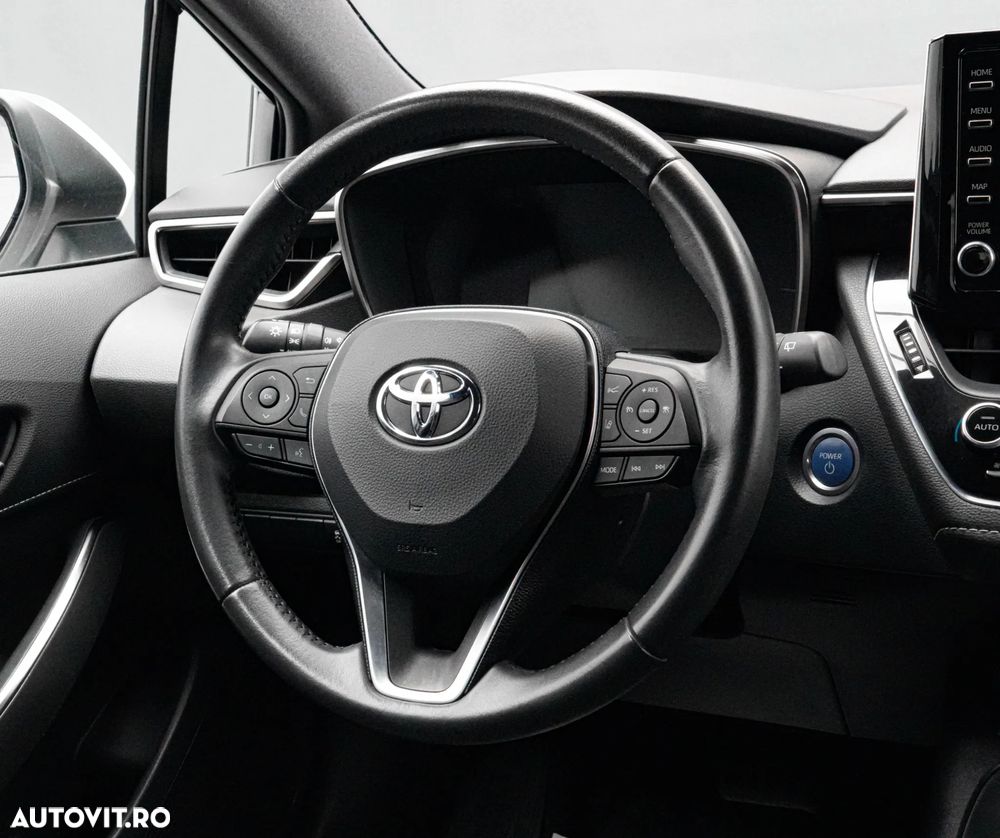 Toyota Corolla 1.8 HSD Dynamic - 18