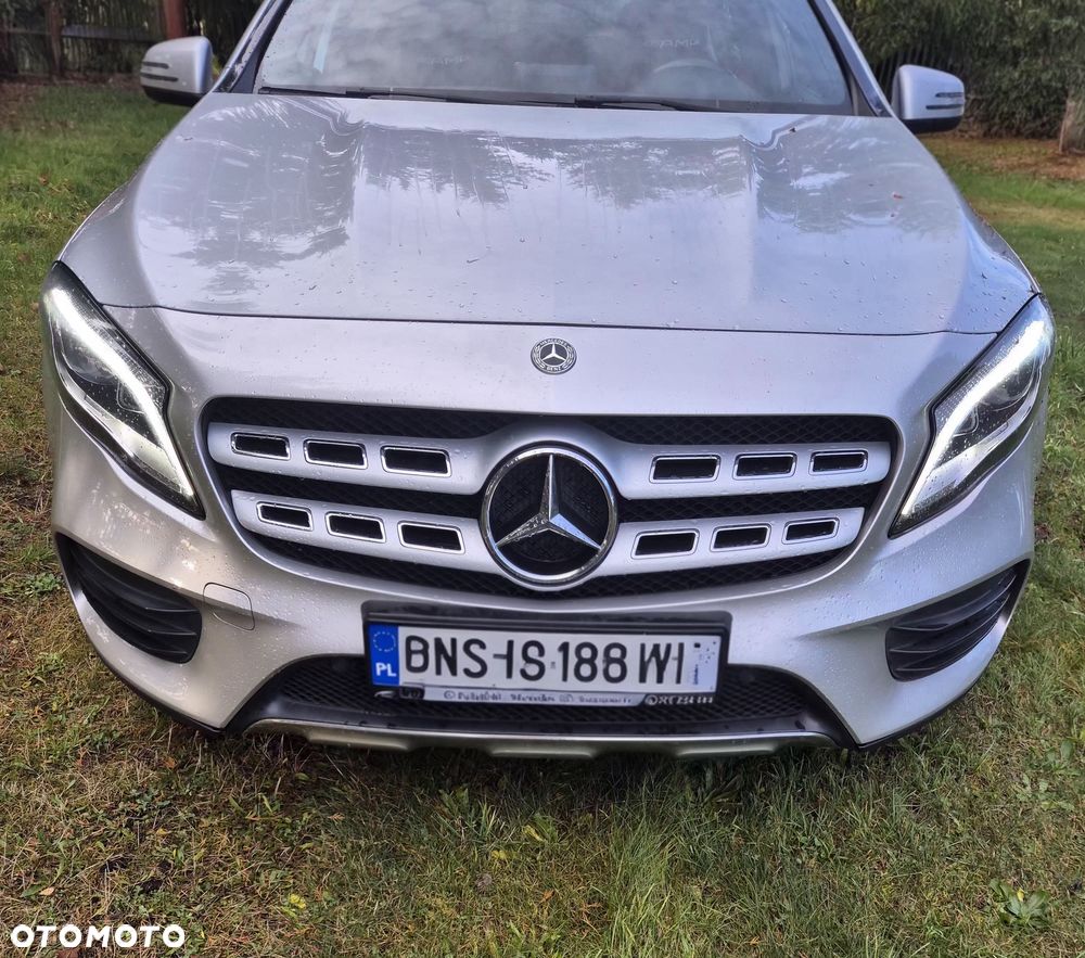 Mercedes-Benz GLA 180 d 7G-DCT AMG Line - 31