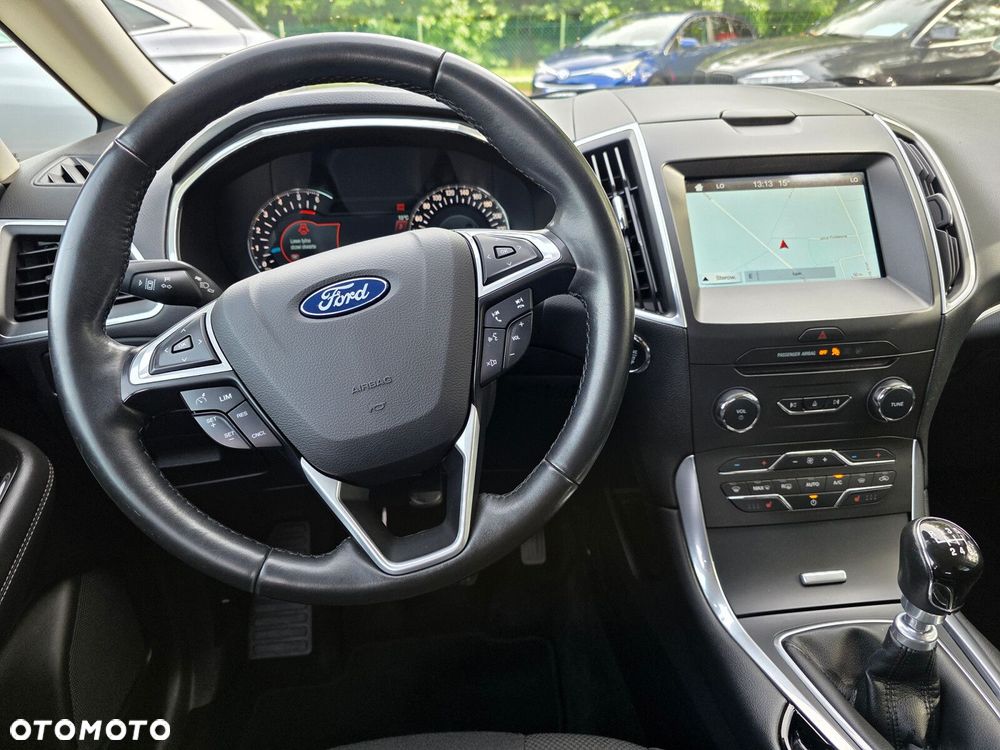 Ford S-Max - 7
