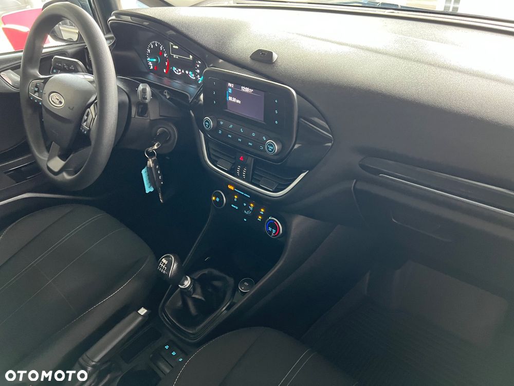 Ford Fiesta - 37