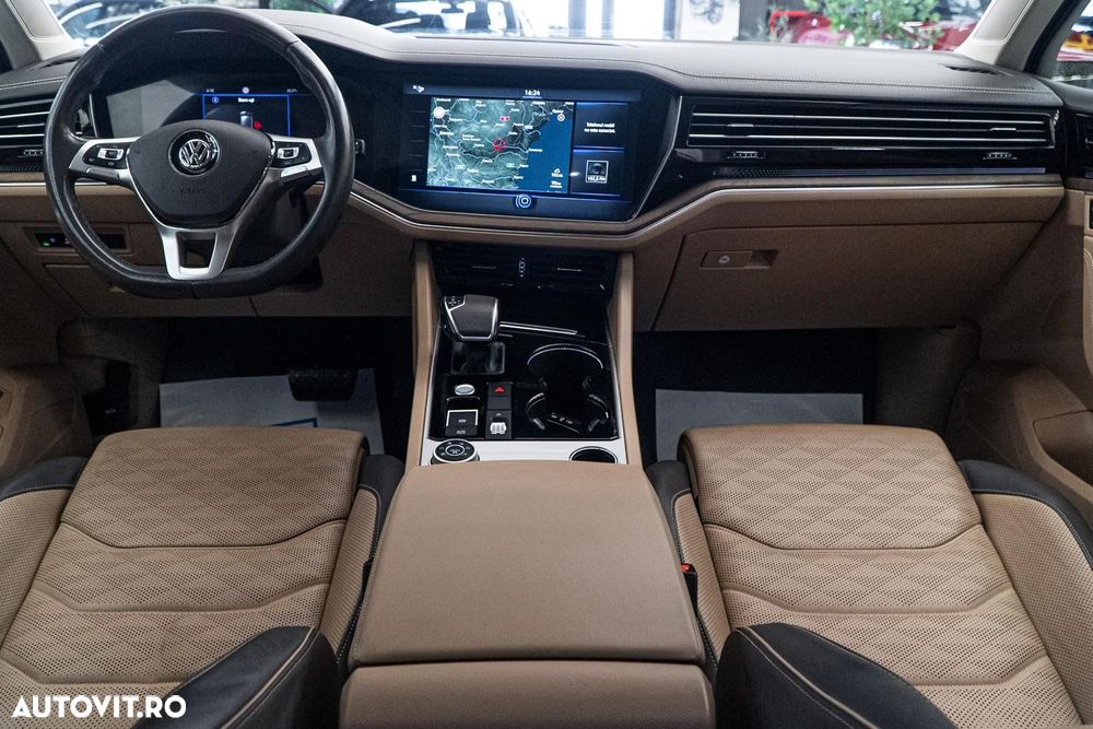 Volkswagen Touareg V6 TDI Elegance - 33