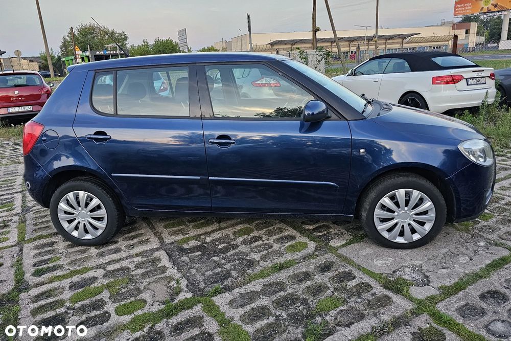 Skoda Fabia 1.4 16V Active Plus - 8