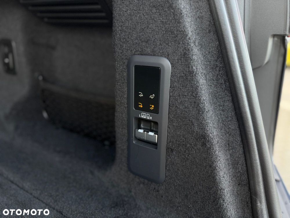 Land Rover Range Rover Sport - 25