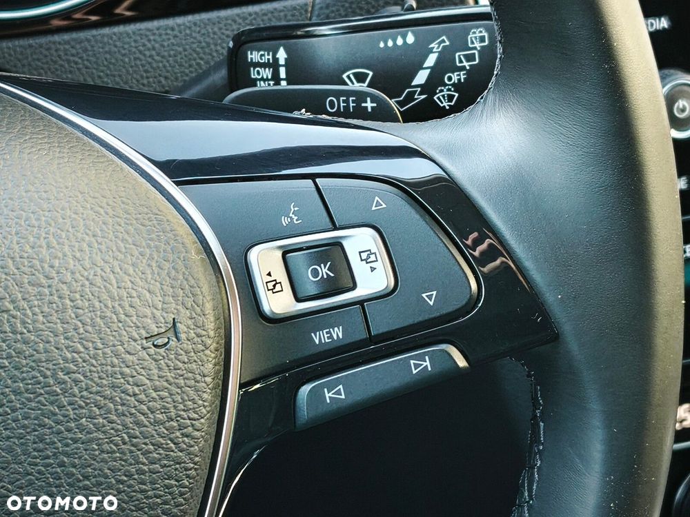 Volkswagen Passat Variant - 21