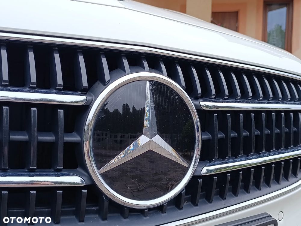 Mercedes-Benz Klasa E 300 de 9G-TRONIC Avantgarde - 39