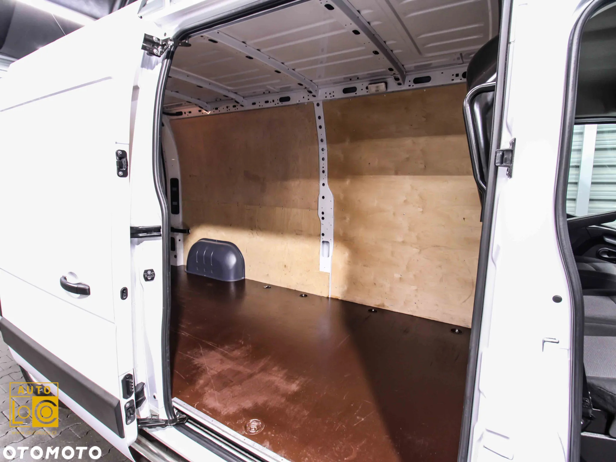 Renault MASTER FURGON - 13