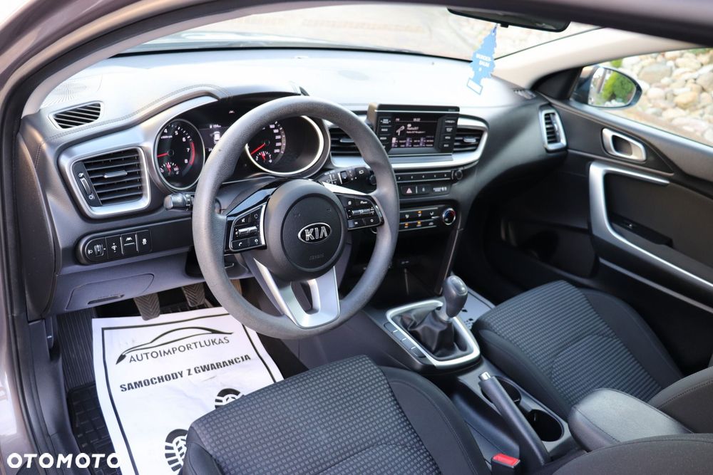 Kia Ceed - 20