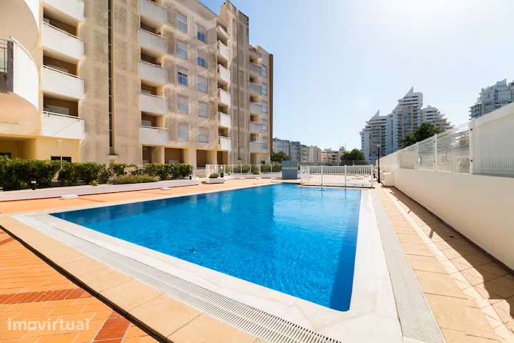 Armação de Pêra T1 Semi-Novo com Piscina, Garagem, 450 mt da Praia - Grande imagem: 2/19