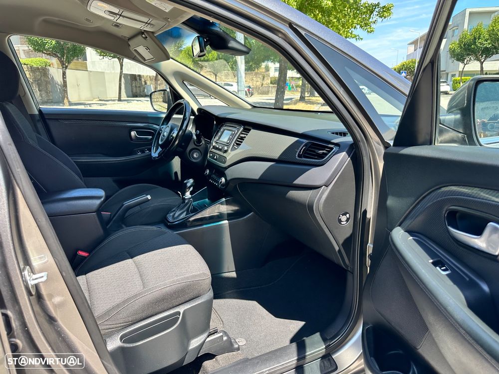 Kia Carens 1.7 CRDi ISG TX - 33