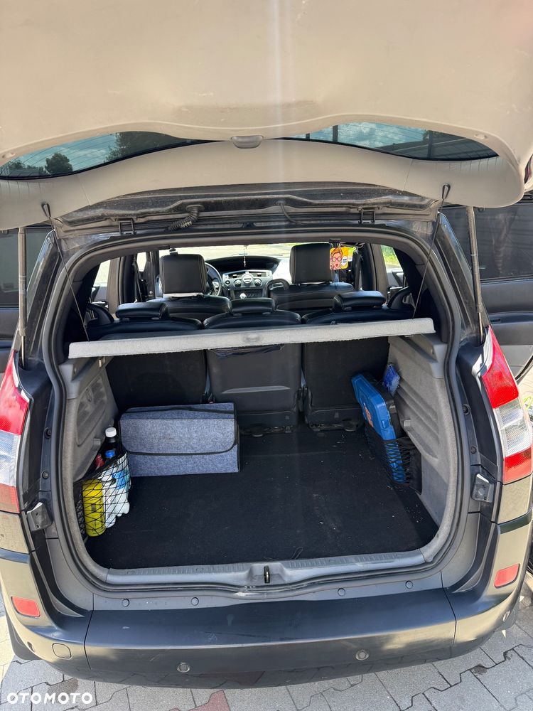 Renault Scenic - 20