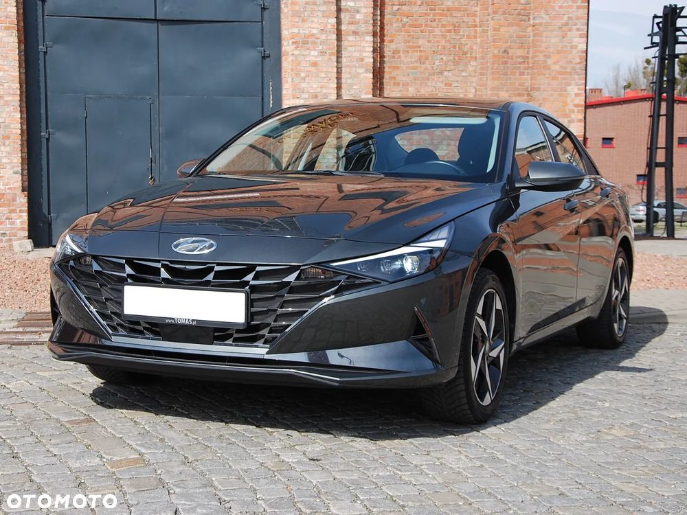 Hyundai Elantra 1.6 Smart - 1