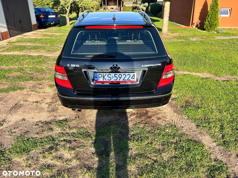 Mercedes-Benz Klasa C 180 Kompressor BlueEFFICIENCY - 4