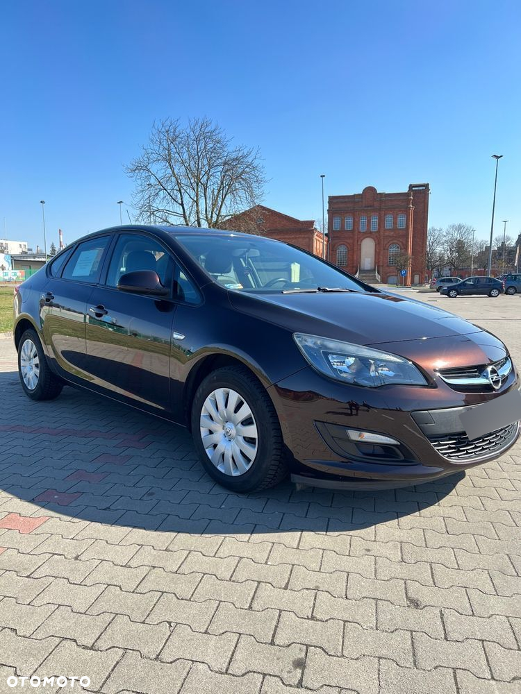 Opel Astra - 2