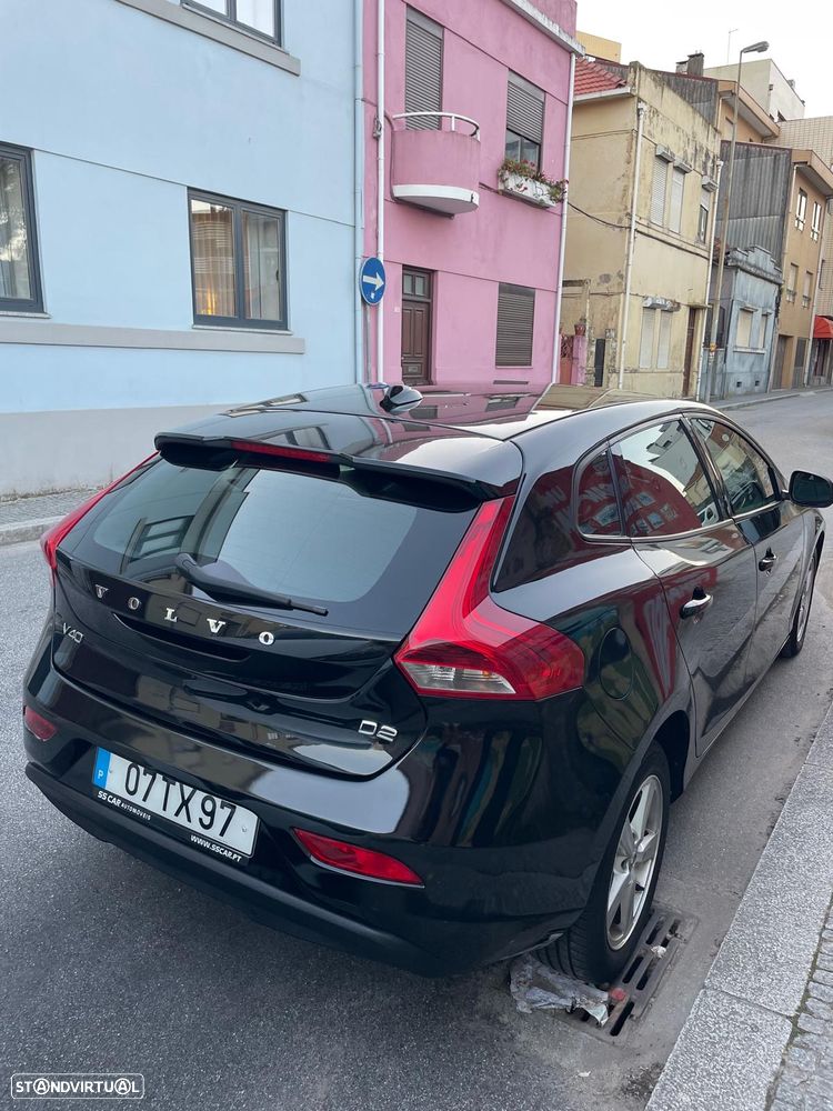 Volvo V40 2.0 D2 Kinetic Eco - 4