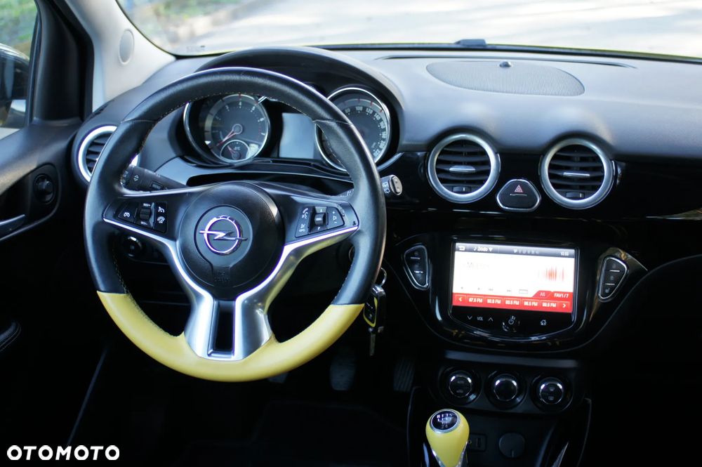 Opel Adam 1.4 Black Jack S&S - 25