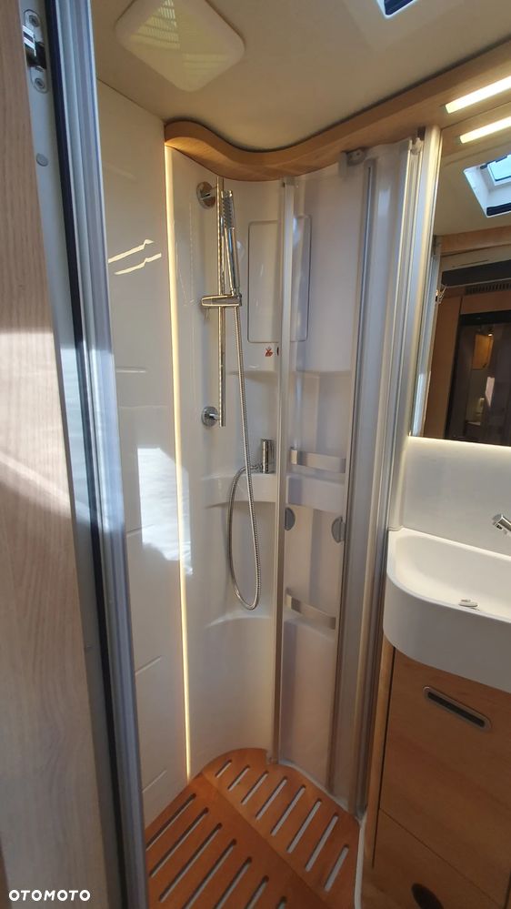 Mercedes-Benz camper Hymer B 580 - 15