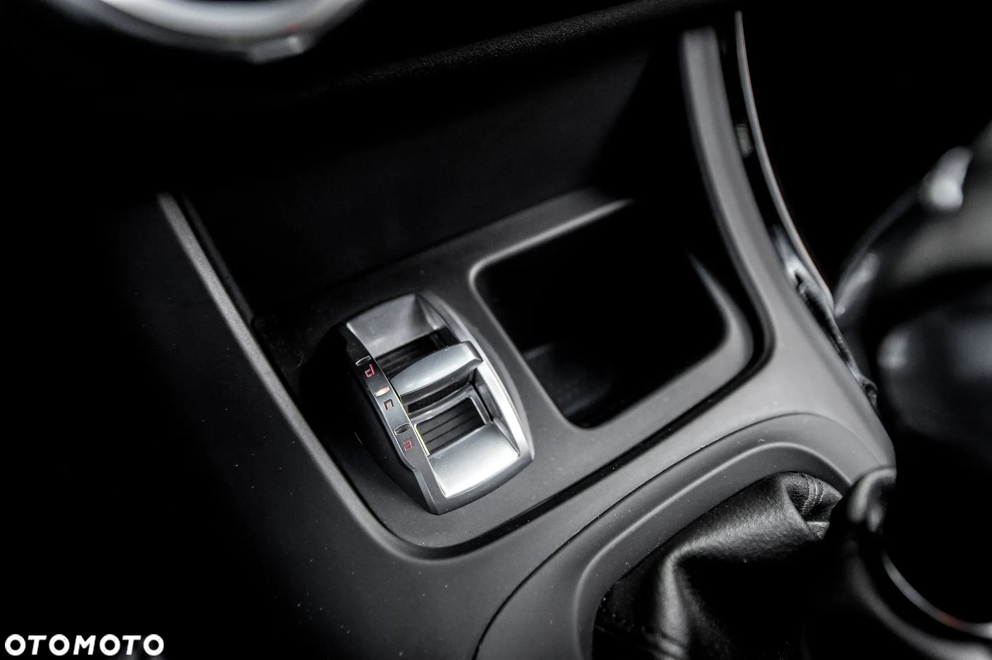 Alfa Romeo Giulietta 1.4 TB 16V Multiair TCT Collezione - 28