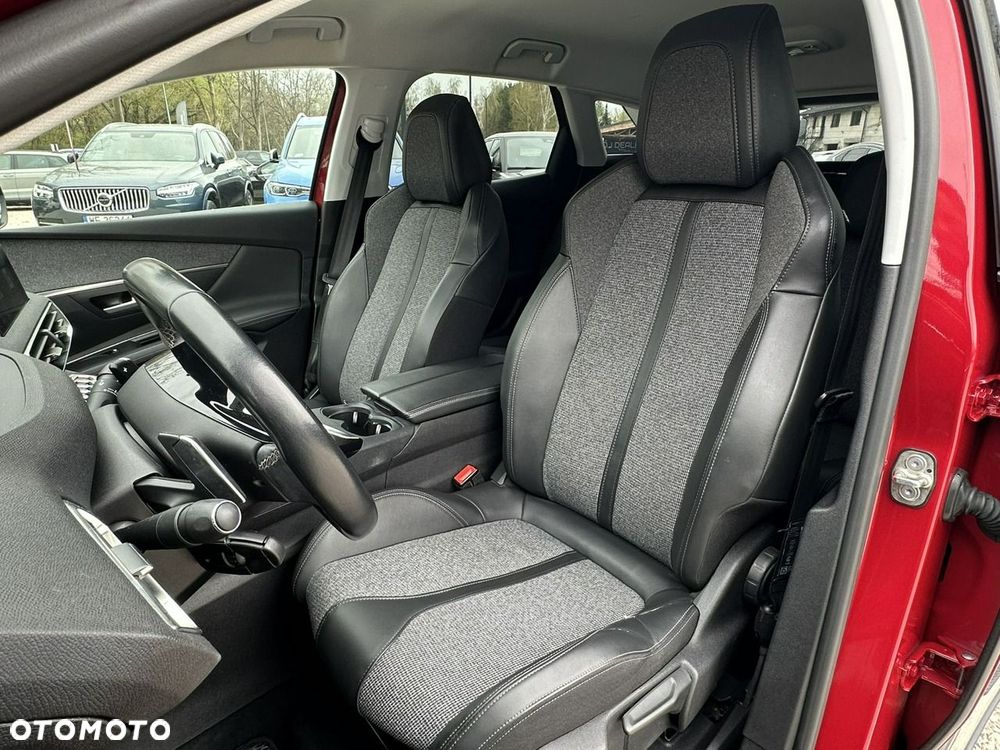 Peugeot 3008 1.2 PureTech Allure S&S EAT8 - 14
