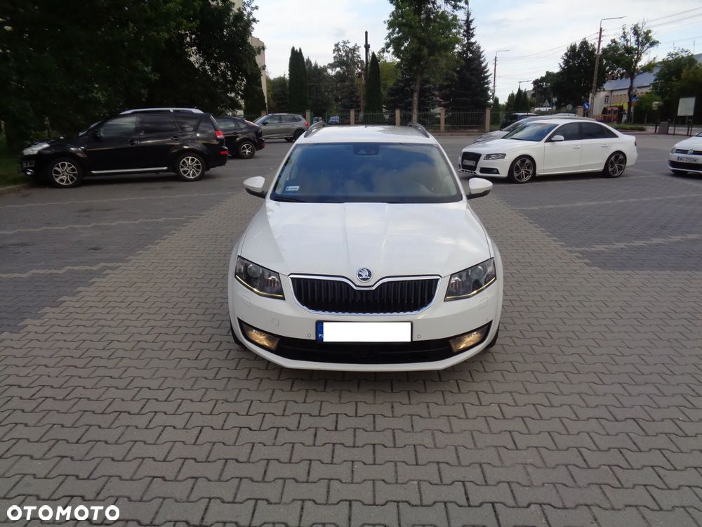 Skoda Octavia 2.0 TDI Ambition - 17