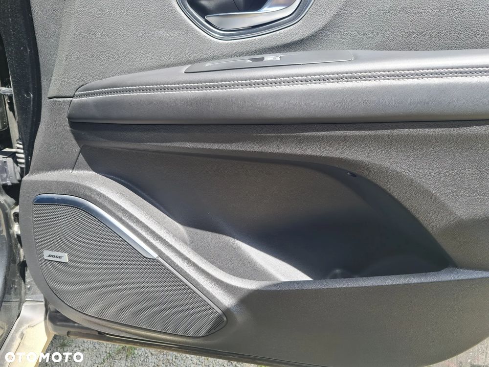 Renault Scenic 1.2 TCe Energy Bose EU6 - 10