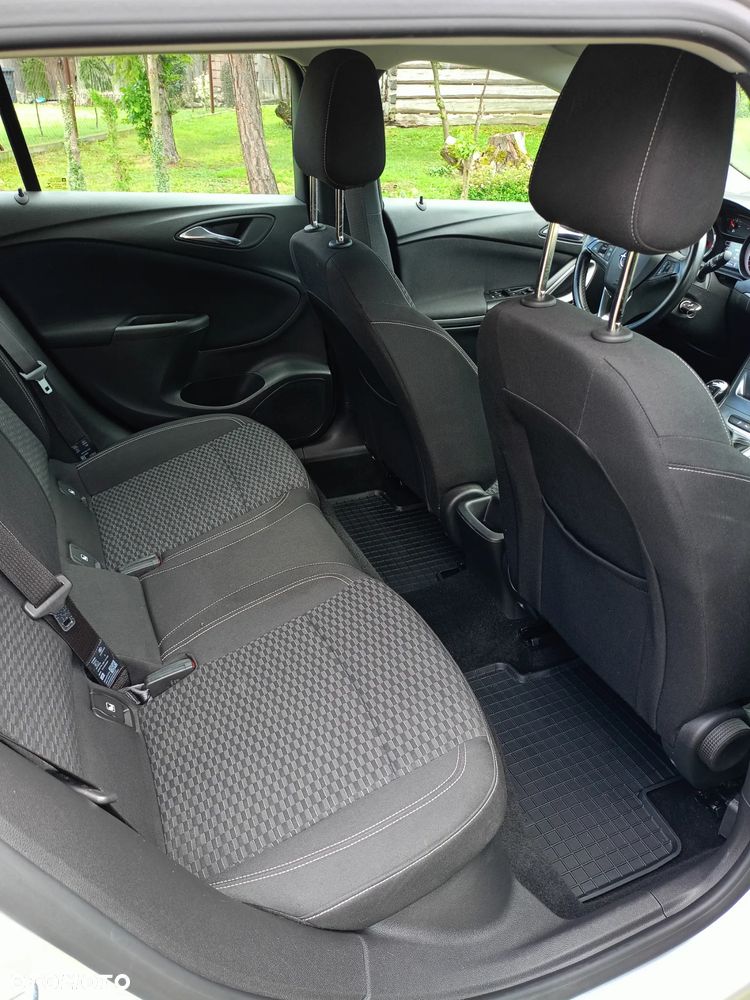 Opel Astra 1.6 CDTI Active - 15