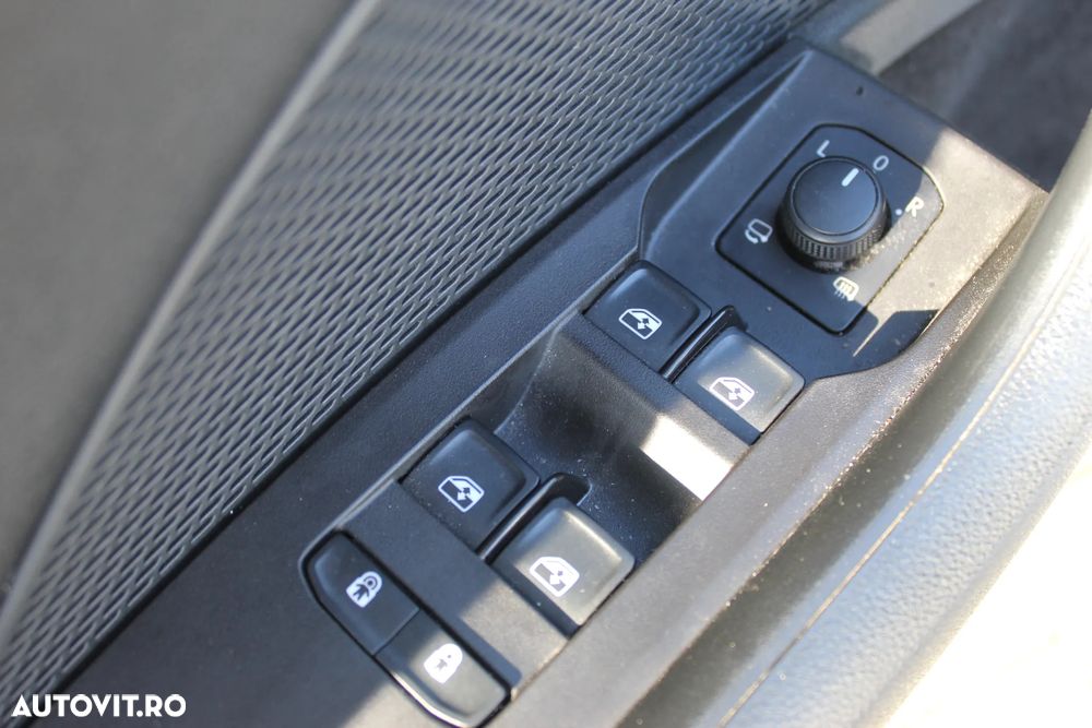 Skoda Octavia 2.0 TDI DSG Style - 10