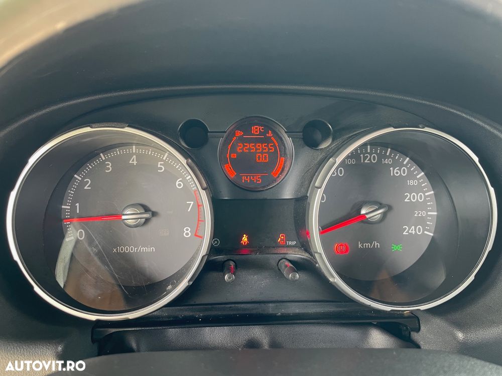 Nissan Qashqai+2 2.0 Tekna - 12