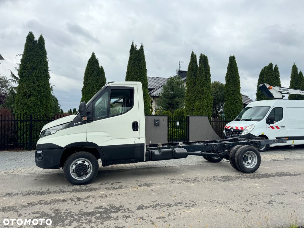 Iveco Daily 35c15 // Rozstaw osi 4,10 // SUPER STAN - 9