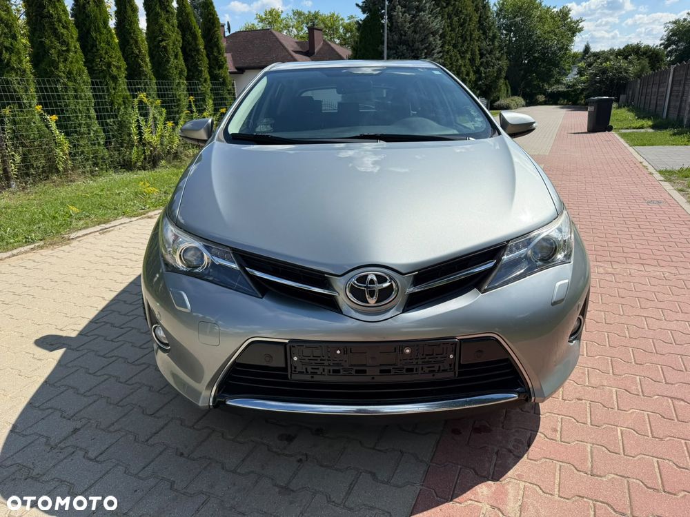 Toyota Auris - 4