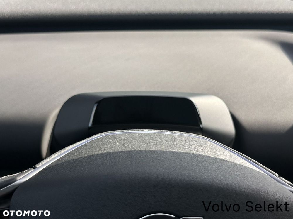 Volvo EX30 - 12