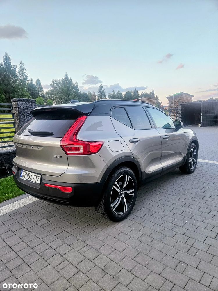 Volvo XC 40 B5 B AWD R-Design - 8