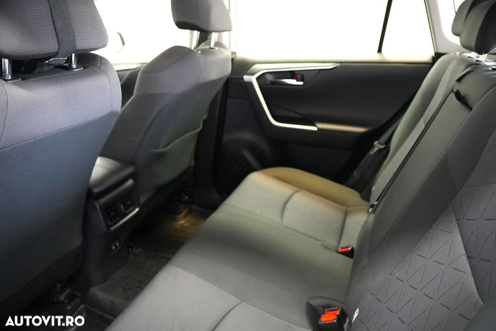 Toyota RAV4 2.5 VVT-iE 4x4 Dynamic - 8
