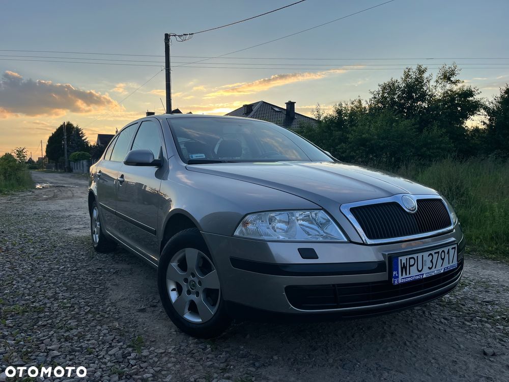 Skoda Octavia 1.6 Ambition - 21