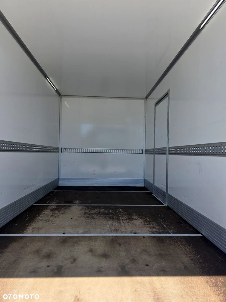 Peugeot BOXER 2,2 HDI 140 KONNY KONTENER 4,3M WINDA KLIMA WEBASTO LEDY GWARANCJA - 31