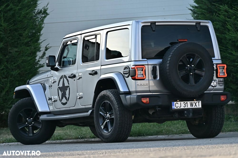 Jeep Wrangler 2.2 CRDi Hardtop AWD Automatik Sahara - 4