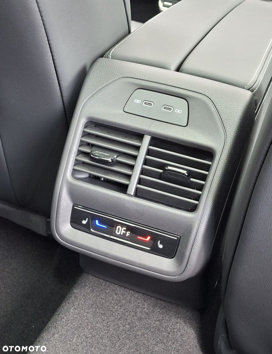Volkswagen Passat - 23